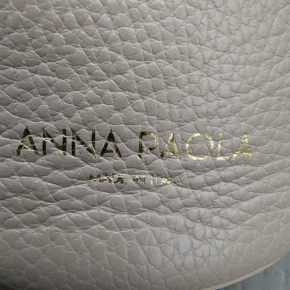 Bucket Bag with Gold Chain Strap - Blush Pink - Picture 2 of 5